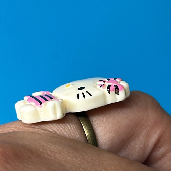 🖤New💕Hello Kitty handcrafted ring - Picture 3 of 8